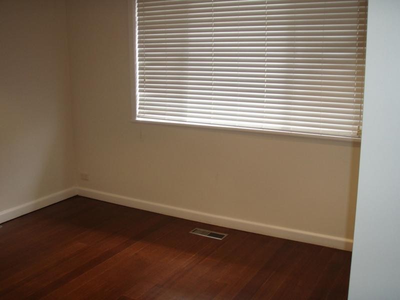 1A Wunnamurra Drive, Keilor East VIC 3033