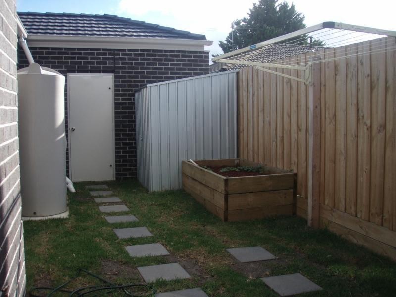 4/58 McIntosh Street, Airport West VIC 3042