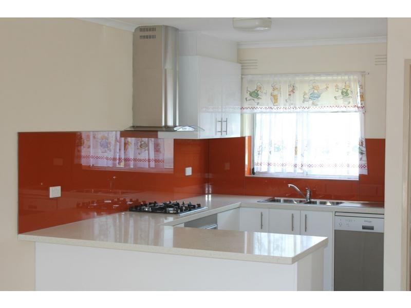 9/4 Cooper Street, Sunshine VIC 3020