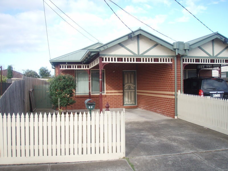 13 Fisher Street, Maidstone VIC 3012