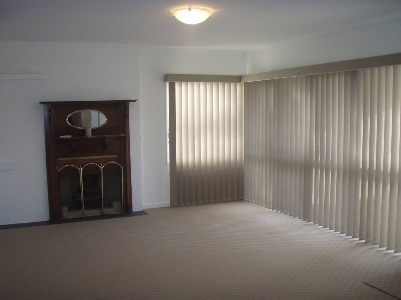 2 Wingara Avenue, Keilor East VIC 3033