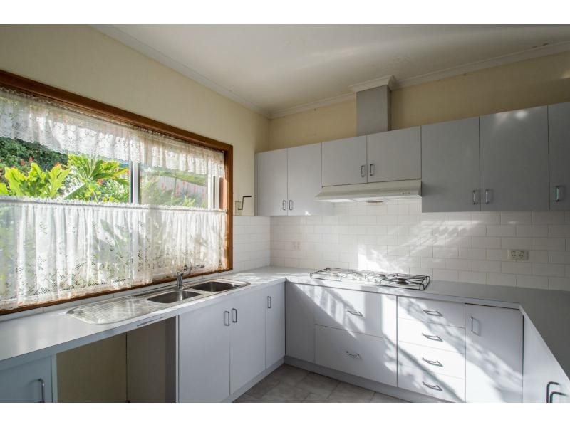3/13 Laura Grove, Avondale Heights VIC 3034