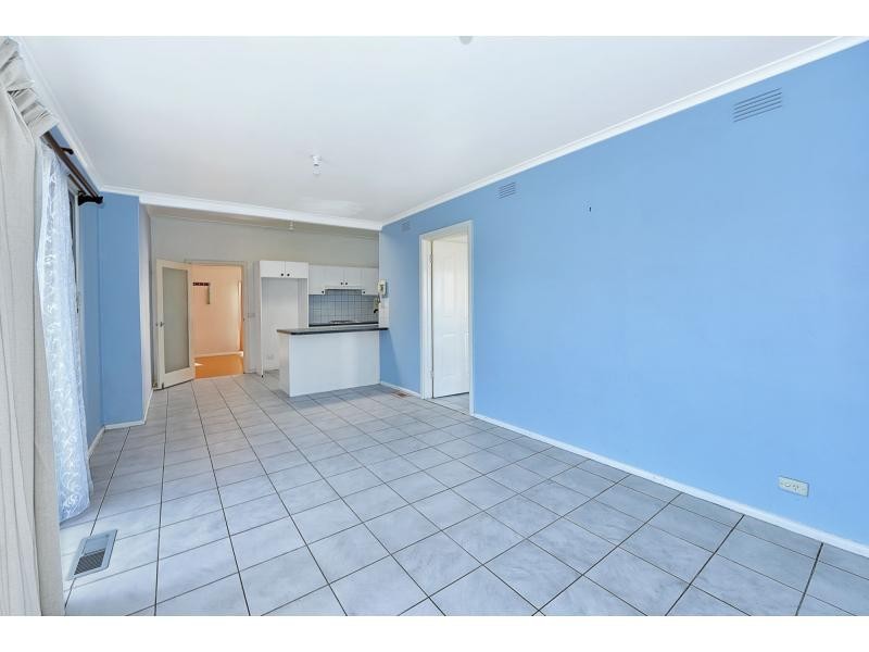 5 Hanley Street, Avondale Heights VIC 3034