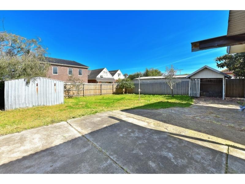 5 Hanley Street, Avondale Heights VIC 3034