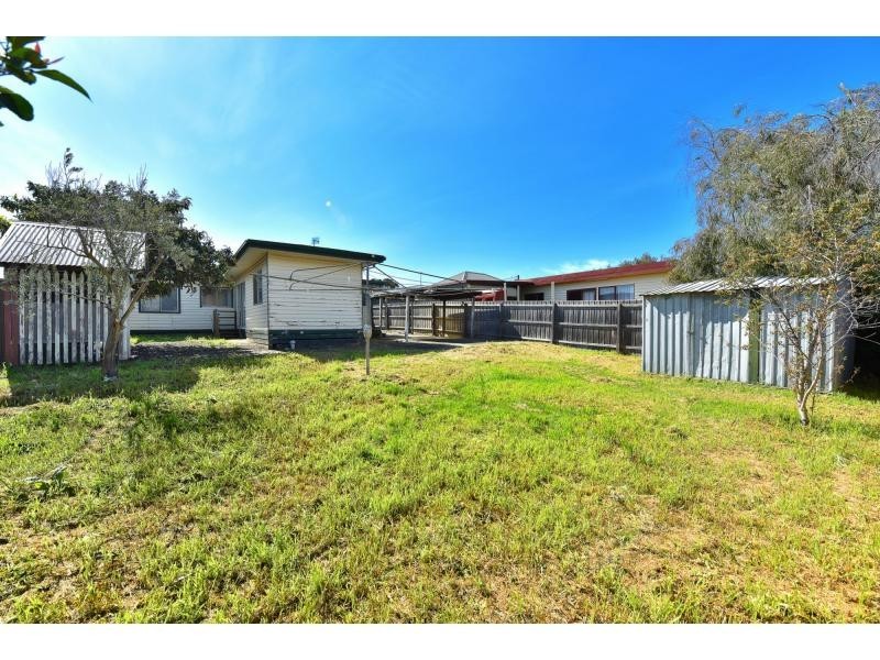 5 Hanley Street, Avondale Heights VIC 3034