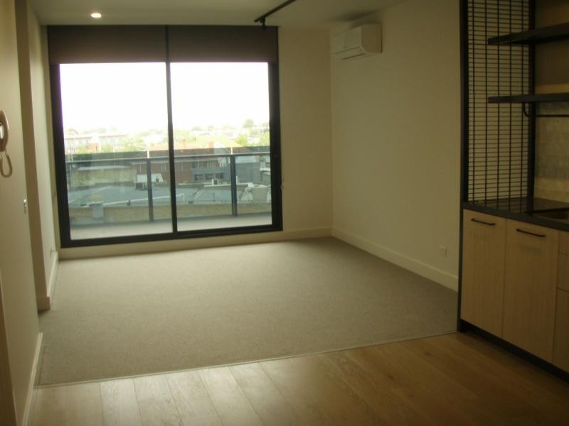 301/36 Collins Street, Essendon VIC 3040