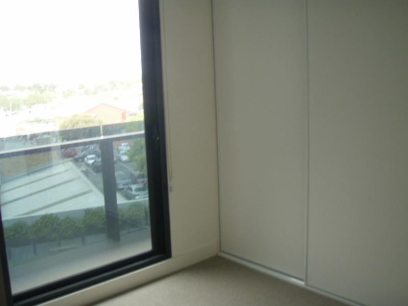 301/36 Collins Street, Essendon VIC 3040