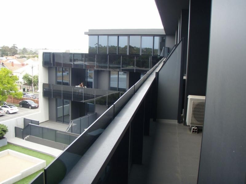 301/36 Collins Street, Essendon VIC 3040