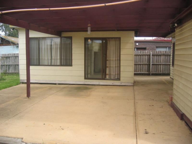 111 Marshall Road, Airport West VIC 3042