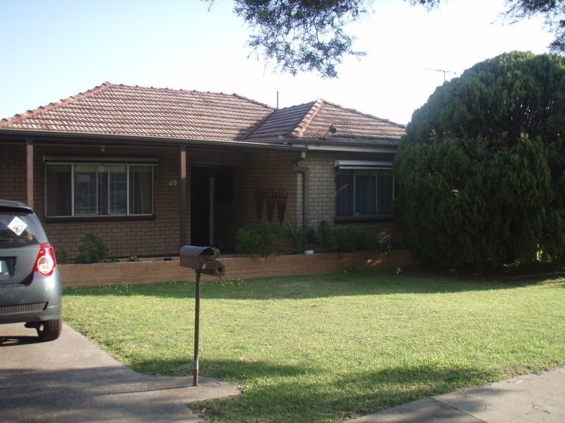 15 Hotham Road, Niddrie VIC 3042