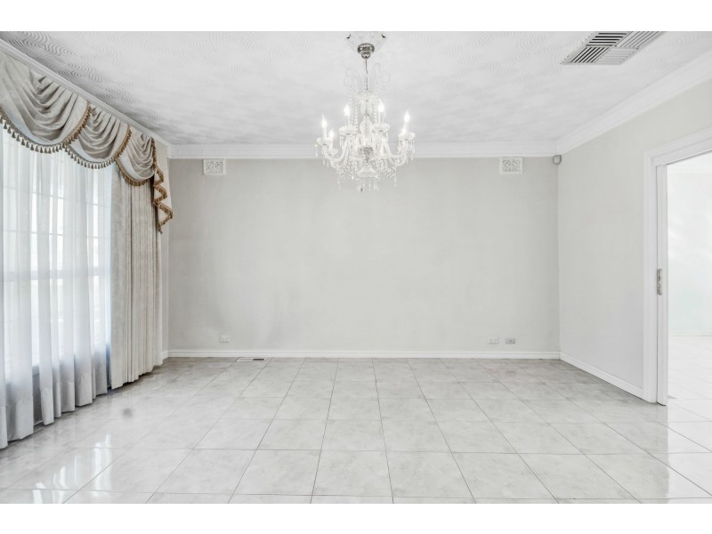 54 Clarks Road, Keilor East VIC 3033