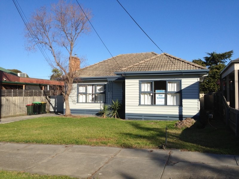 49 Macey Avenue, Avondale Heights VIC 3034