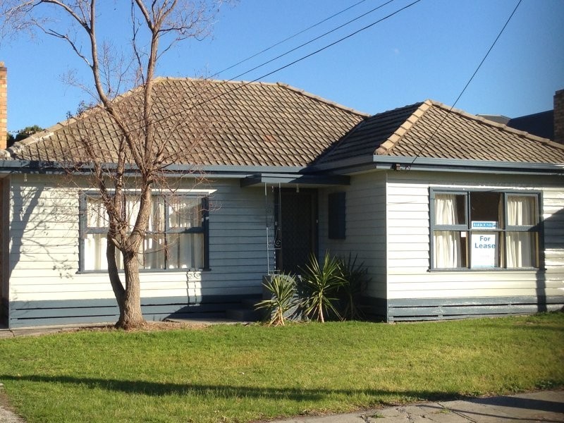 49 Macey Avenue, Avondale Heights VIC 3034