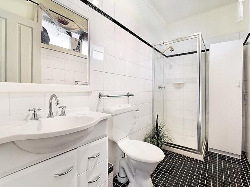 157 Victory Road, Airport West VIC 3042