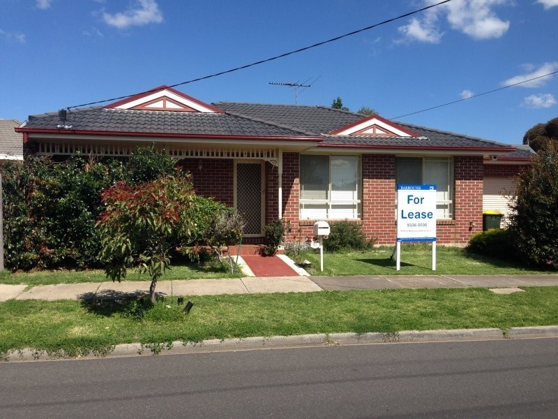 19 Davis Avenue, Avondale Heights VIC 3034
