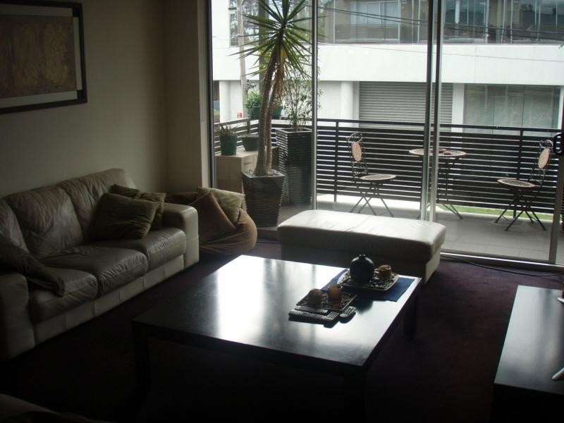 8 136-144 Bell Street, Coburg VIC 3058