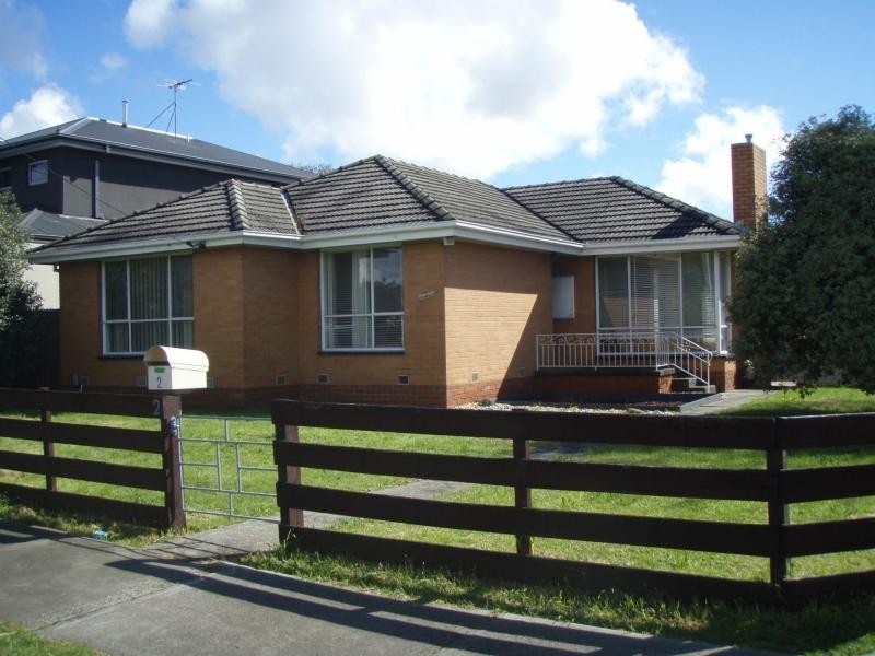 2 Centreway, Keilor East VIC 3033