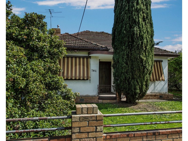 81 Oberon Ave, St Albans VIC 3021