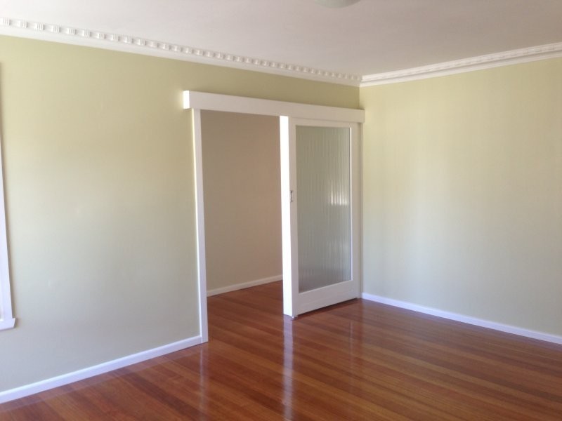 8 Bordeaux Street, Avondale Heights VIC 3034