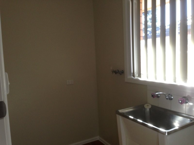 8 Bordeaux Street, Avondale Heights VIC 3034