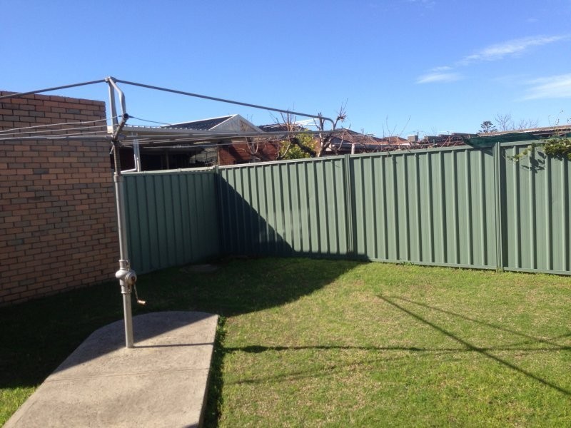 8 Bordeaux Street, Avondale Heights VIC 3034