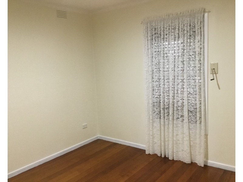 13 Grantchester Ave, Keilor East VIC 3033