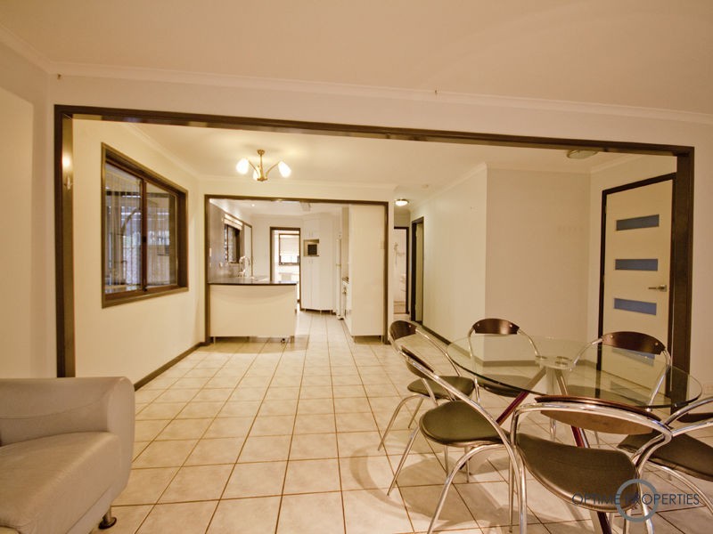 48 Galleon Street, Jamboree Heights QLD 4074