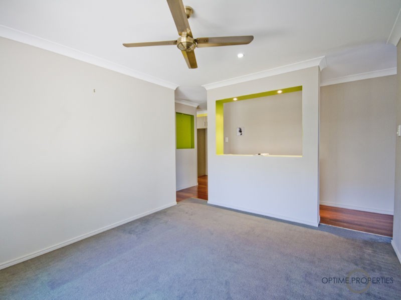 38 Paperbark Crescent, Heathwood QLD 4110