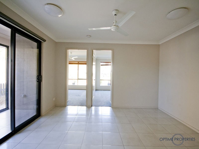 38 Paperbark Crescent, Heathwood QLD 4110