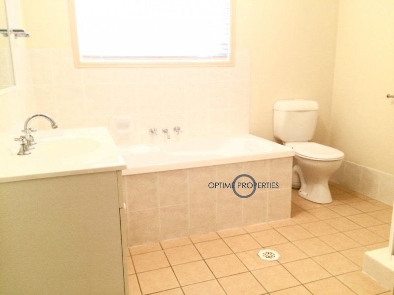20 Aldworth Place, Springfield Lakes QLD 4300