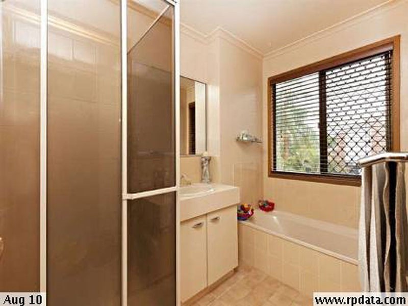 16 Narona Street, Middle Park QLD 4074
