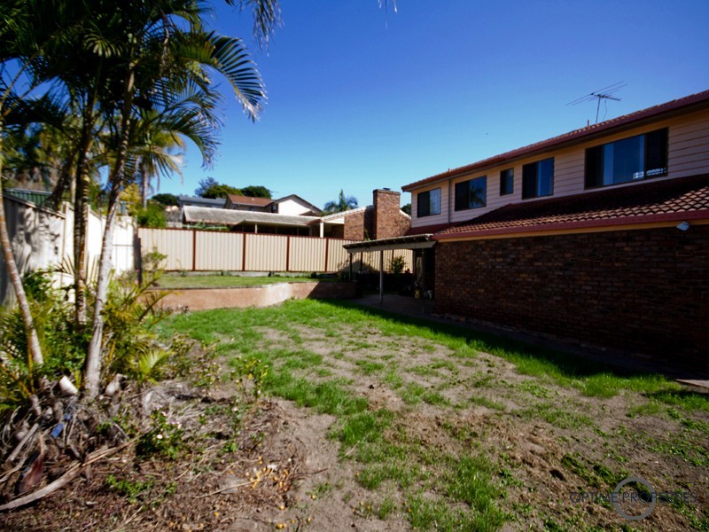 16 Narona Street, Middle Park QLD 4074