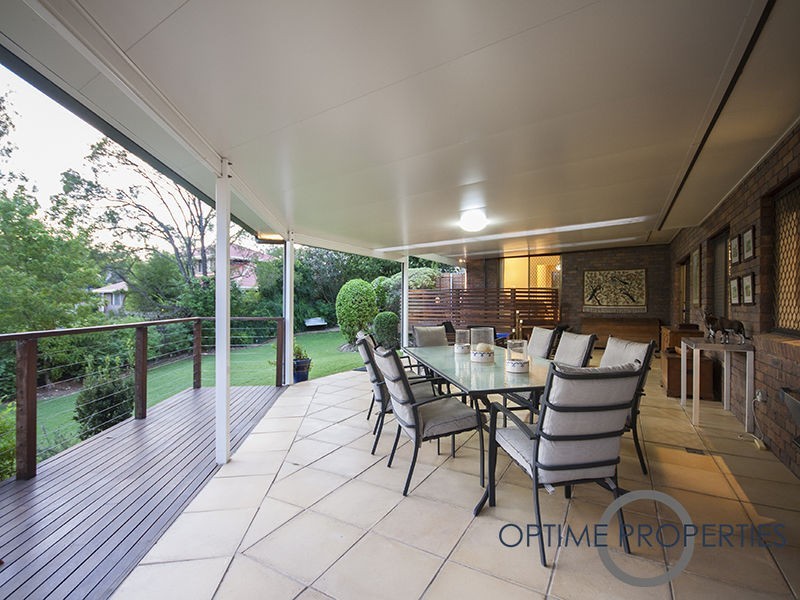3 McKellar Court, Mount Ommaney QLD 4074