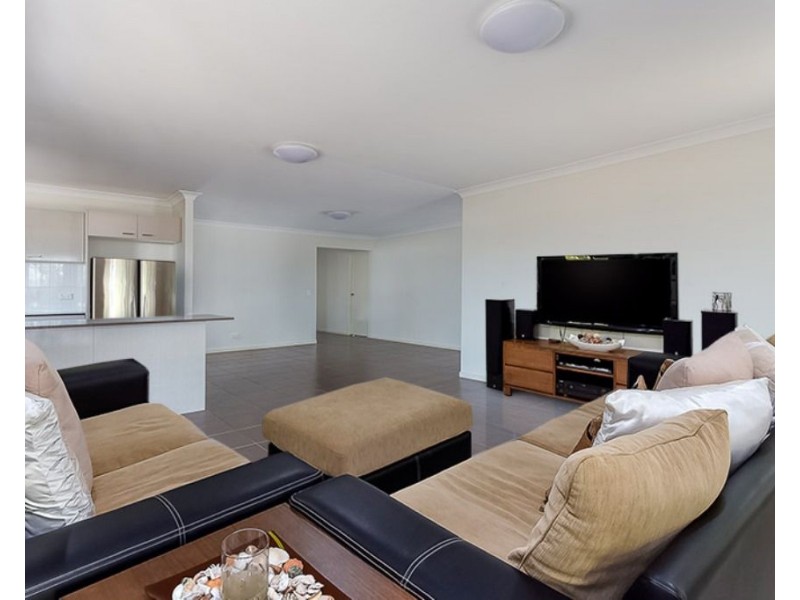 6 Holroyd Street, Brassall QLD 4305