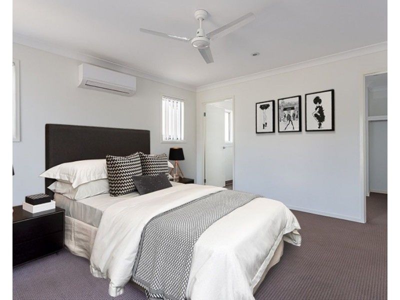 6 Holroyd Street, Brassall QLD 4305