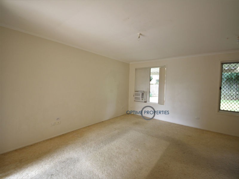 18 Paluna Street, Riverhills QLD 4074