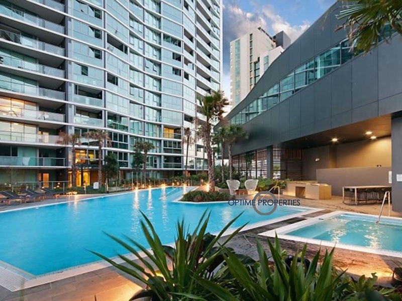 11706/ 8 Harbour Road, Hamilton QLD 4007