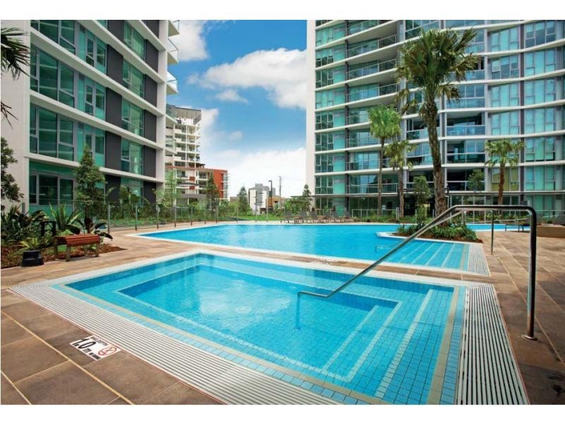 11706/ 8 Harbour Road, Hamilton QLD 4007