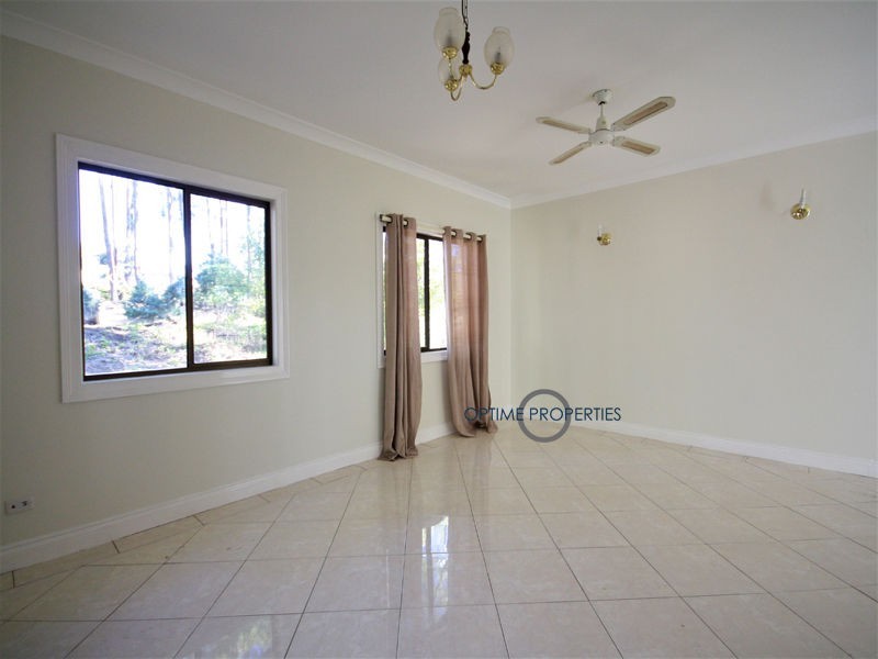 26 Lorikeet Lane, Bellbird Park QLD 4300