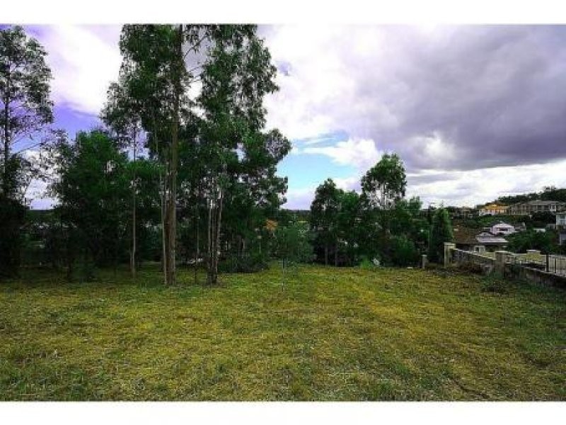 33 Debussy Place, Mount Ommaney QLD 4074