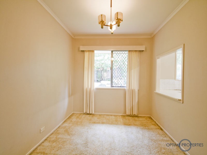 33 Dandenong Street, Jamboree Heights QLD 4074