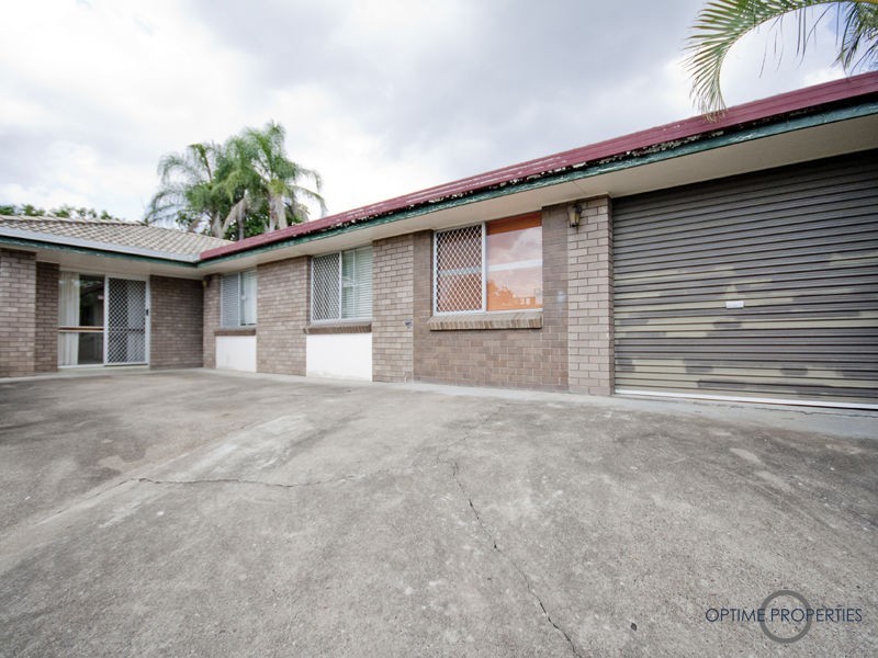 33 Dandenong Street, Jamboree Heights QLD 4074