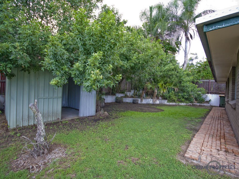 33 Dandenong Street, Jamboree Heights QLD 4074