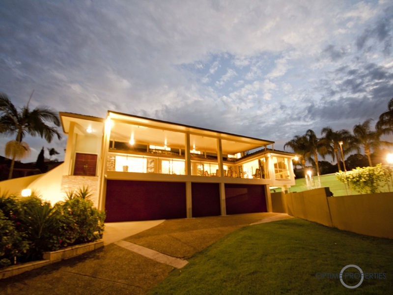 5 Sturt Court, Mount Ommaney QLD 4074