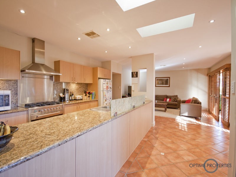 12 Cowal Close, QLD, Westlake QLD 4074