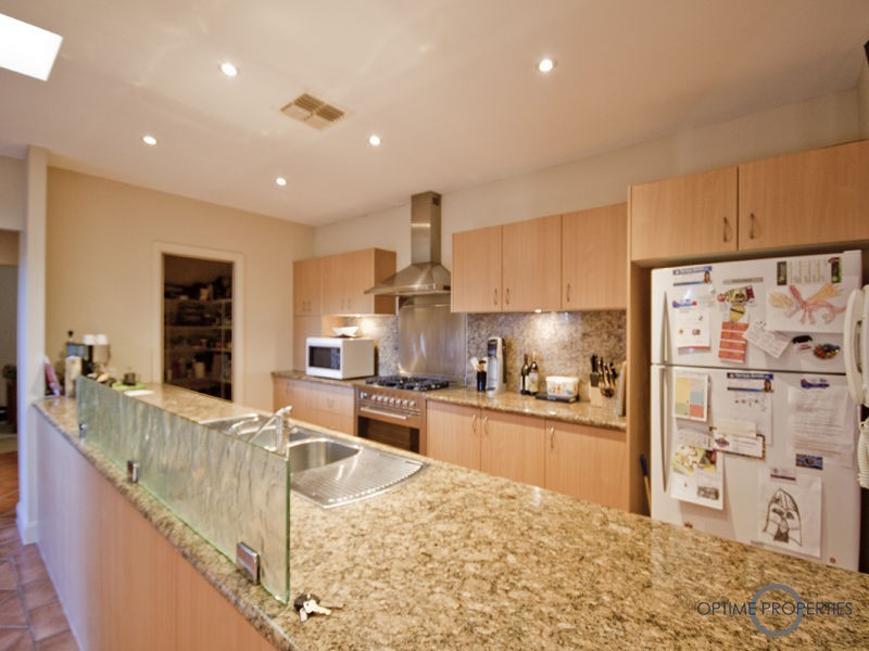 12 Cowal Close, QLD, Westlake QLD 4074