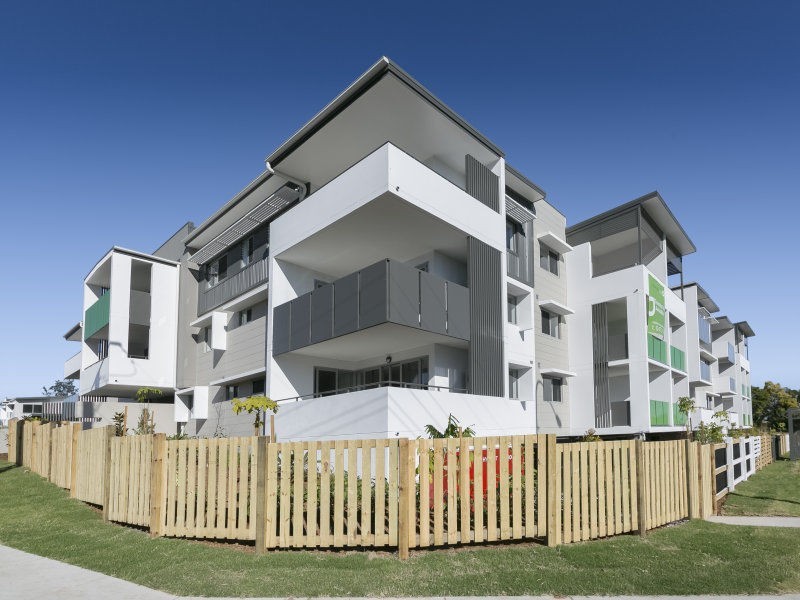 Unit 213/26 Macgroarty Street, Coopers Plains QLD 4108