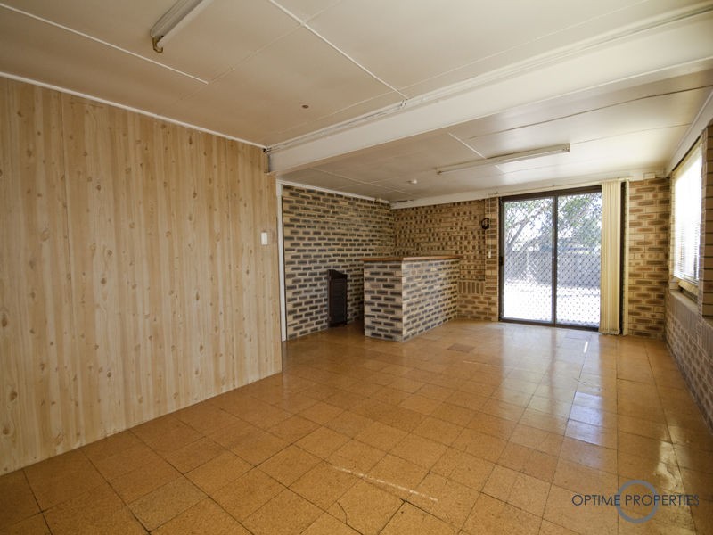 44 Dandenong Road, Jamboree Heights QLD 4074