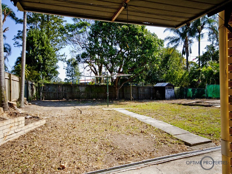 44 Dandenong Road, Jamboree Heights QLD 4074