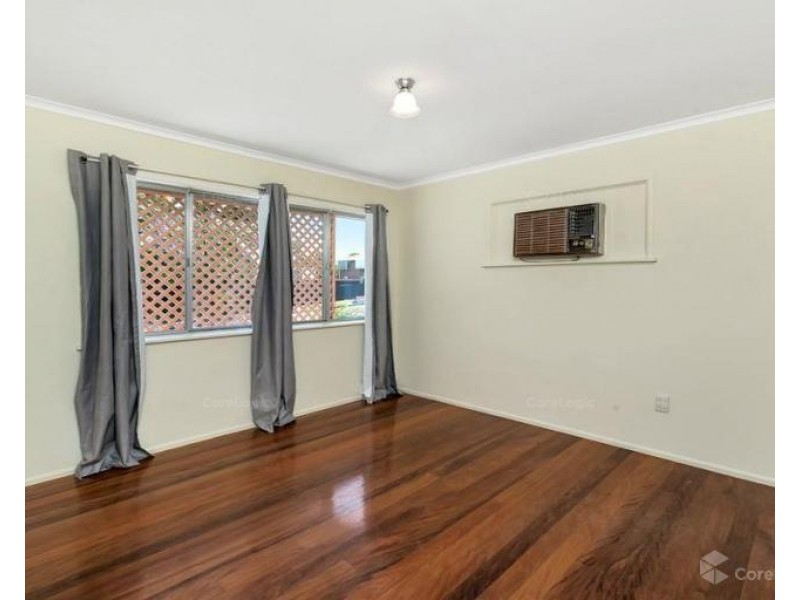 71 Dandenong Rd, Jamboree Heights QLD 4074